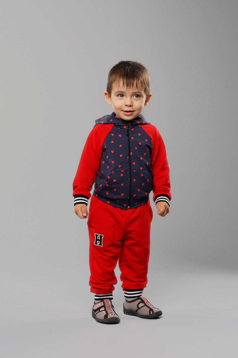 detskij-sportivnyj-kostyum-dlya-malyshej-berti-krasnogo-cveta4