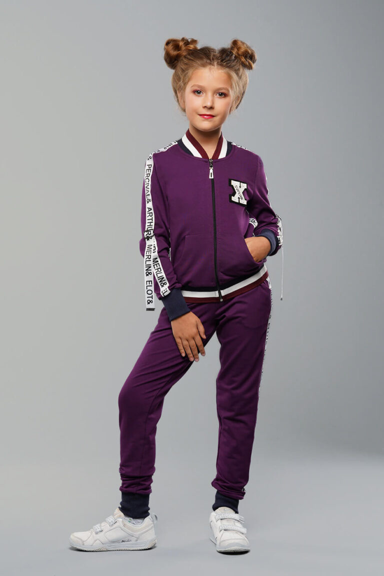 sportivnyj-kostyum-dlya-devochki-helen-fioletovogo-cveta