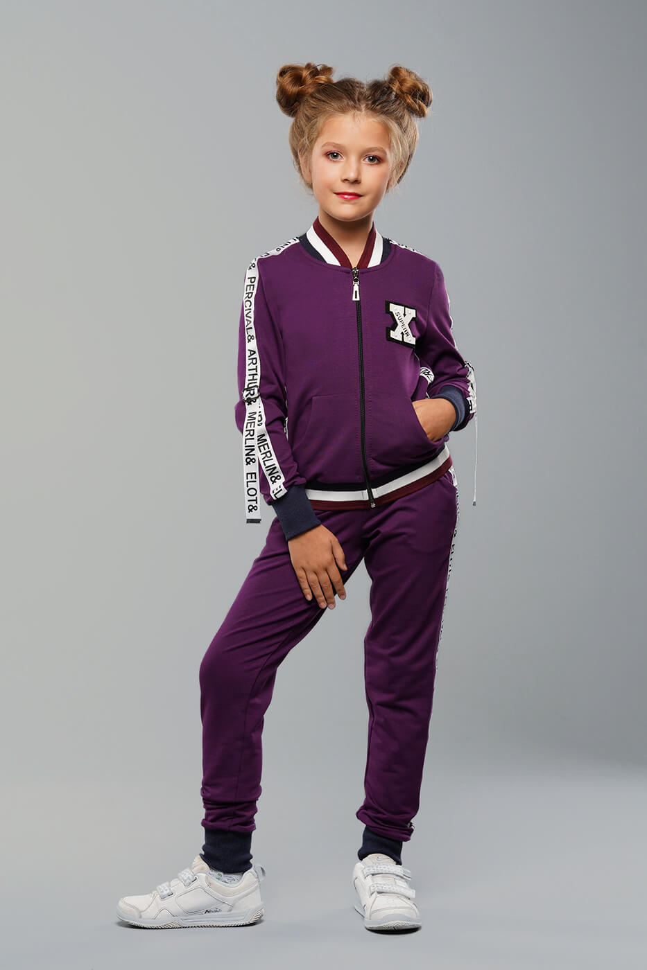 sportivnyj-kostyum-dlya-devochki-helen-fioletovogo-cveta